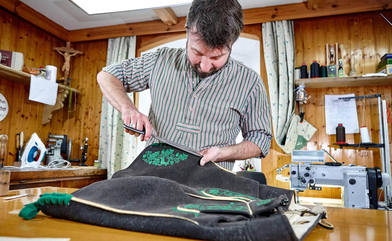 How To Make Lederhosen? Step-By-Step Guide