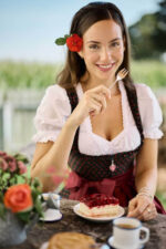 Ruby O.Fee Dirndl