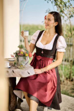 Ruby O.Fee Dirndl